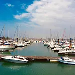 Apartman Chaleureux Et Lumineux Duplex T2 La Rochelle